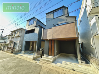 【外観】 | パントリー付き　北本町　全2棟　2号棟 | 販売現地　上質感あふれる洗練の外観デザイン