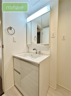 【独立洗面台】 | パントリー付き　北本町　全2棟　2号棟 | 販売現地