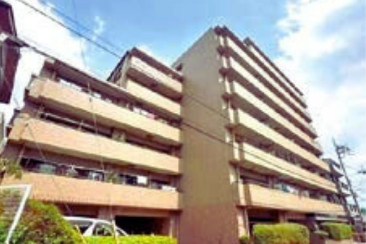 ライオンズプラザ朝霞の外観