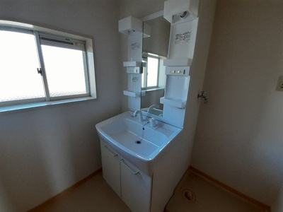 【洗面所】 | アメニティ六番館 | 洗面所です
