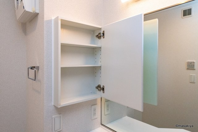 コーポラス院台　Ｂの洗面所