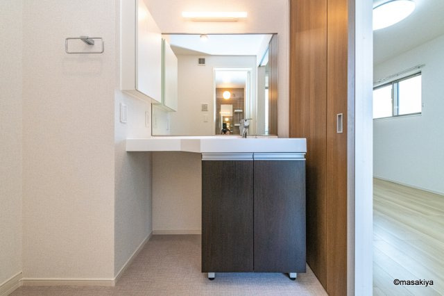 コーポラス院台　Ｂの洗面所