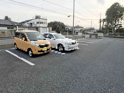 【駐車場】 | シーダー ヒル