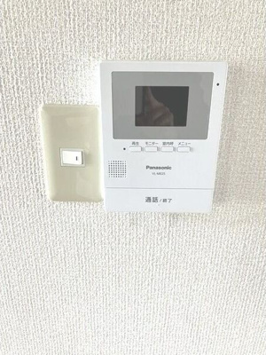 【セキュリティ】 | ロイヤルハイツⅠ