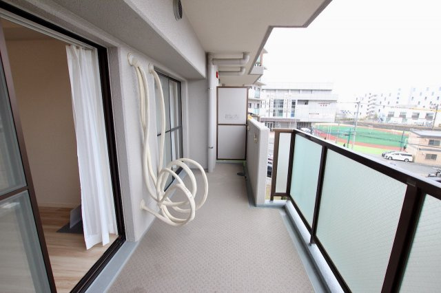 ファミール二日市のバルコニー