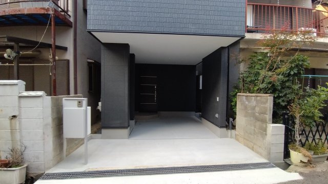 尼崎市栗山町　新築戸建