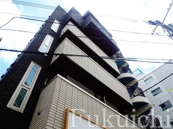 Clarice都立大学の外観