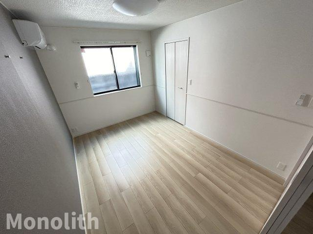 フリーデ・Mの洋室