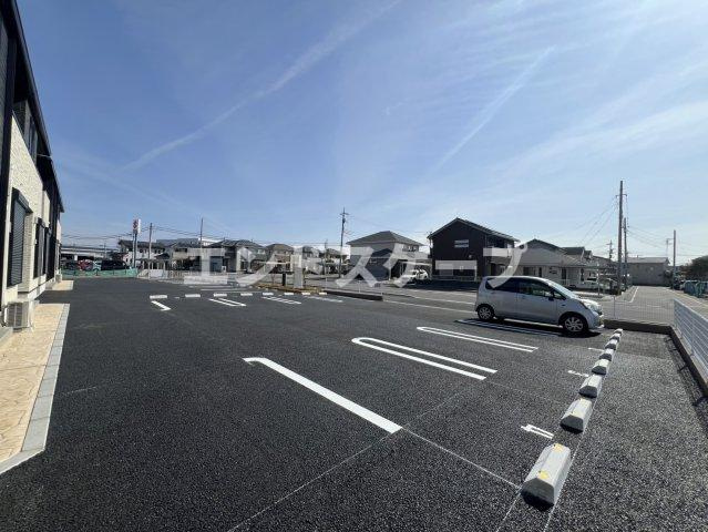 メゾン　アンソレイエ　下之城Ⅰの駐車場|高崎、前橋のお部屋探しはエンドスケープまで！お客様の理想お聞かせ下さい♪