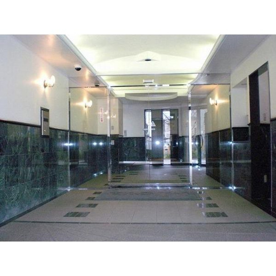 【ロビー】 | EAST1 | ロビーです