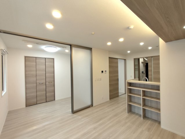 セレスティア新小岩の居間・リビング