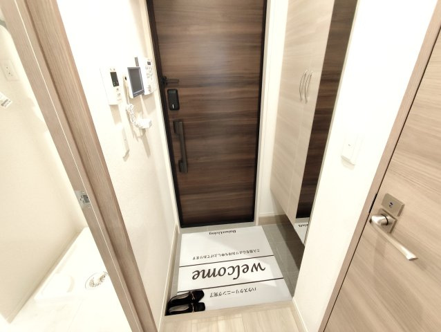 セレスティア新小岩の玄関