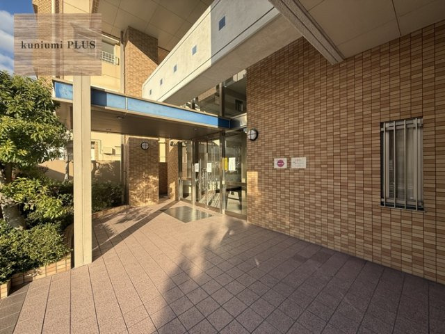 アルス関目のエントランス