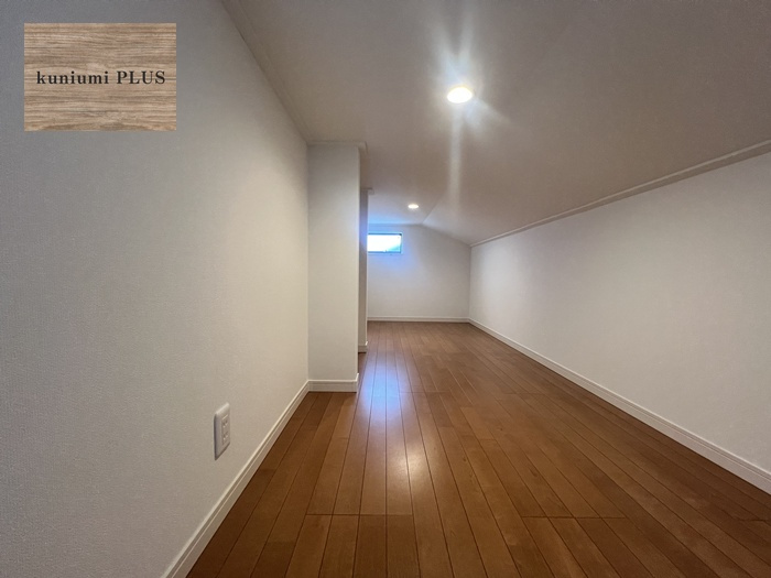 東大阪市新家2丁目　D号地の洋室