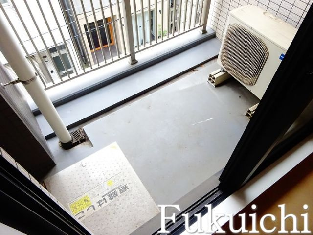 レジディアタワー中目黒のバルコニー