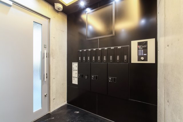 フォセット白楽のエントランス