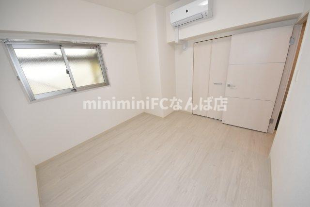 ベルンガーデン上本町の寝室