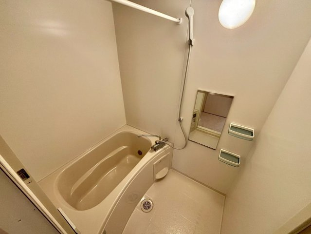 ハイムメゾン溝之口の浴室