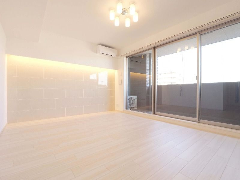 プレジオ東三国の居間・リビング