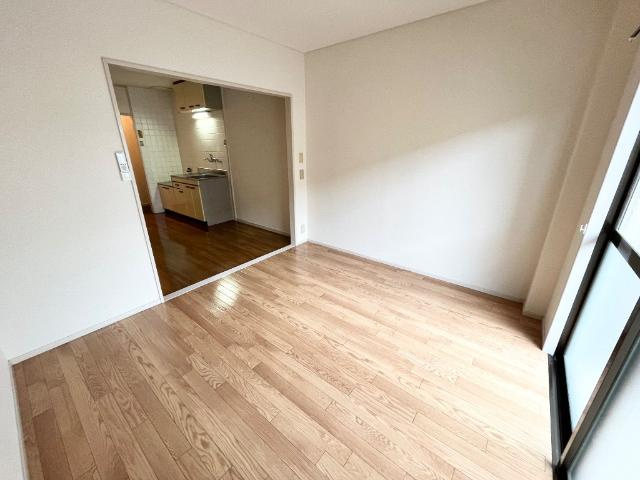 エルタウン中畑（Ｌ　ＴＯＷＮ中畑）の内装|洋室