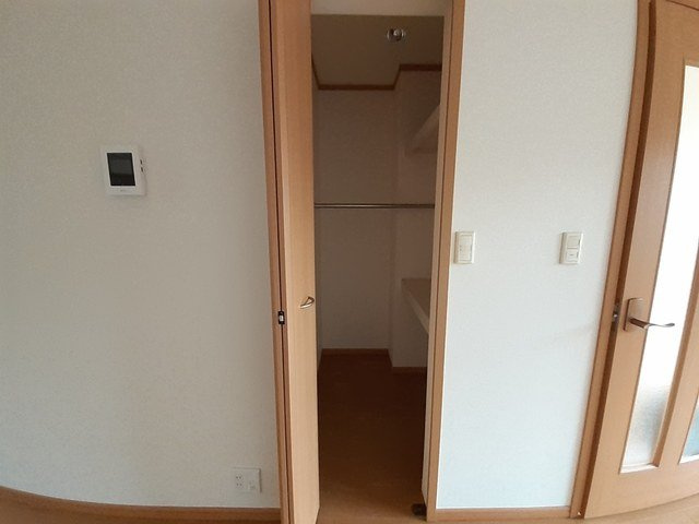 サニー・カーサＭの収納