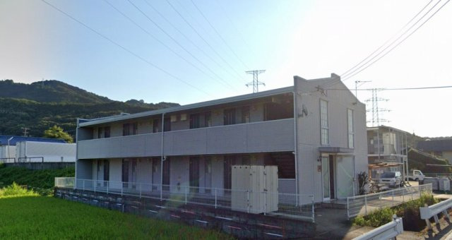 レオパレスフレーズ壱番館の外観