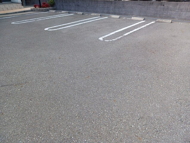 パジェール・ドゥの駐車場