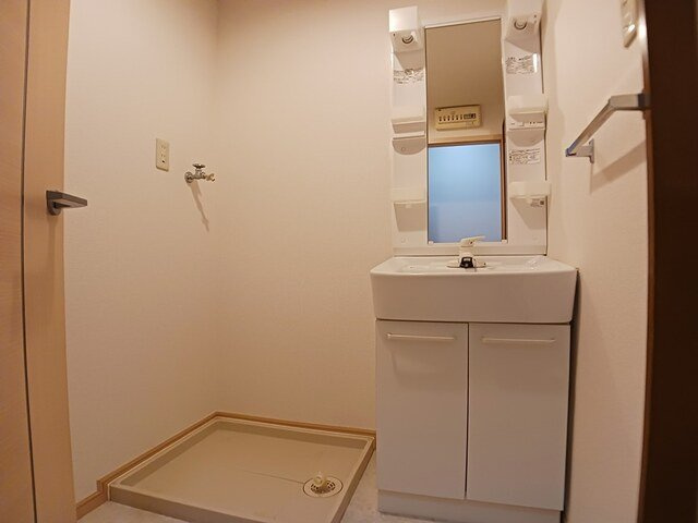 アクロポリス１の洗面所