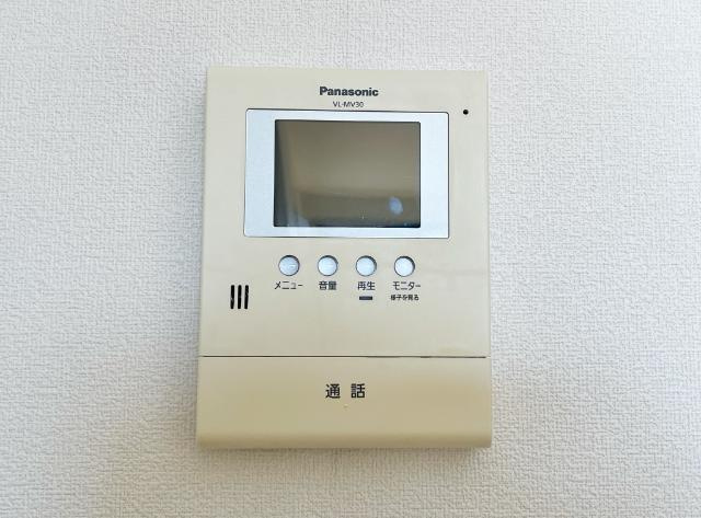 グランディールⅡの内装|カメラ付インターホン