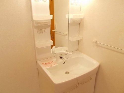 グランドゥールＣの洗面所