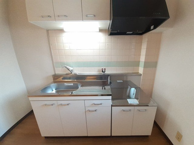 【キッチン】 | グリーンハイツカワムラ | お料理しやすいキッチンです