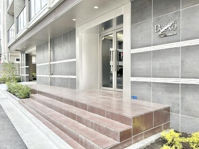 プレール・ドゥーク菊川のエントランス