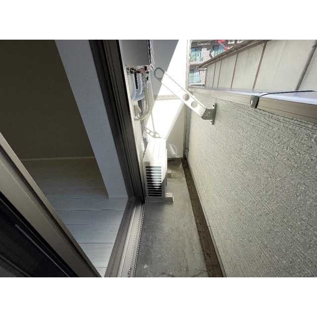 お洗濯にも便利なバルコニー付き