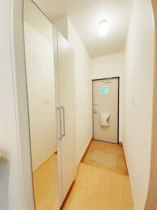 落ち着いた玄関です