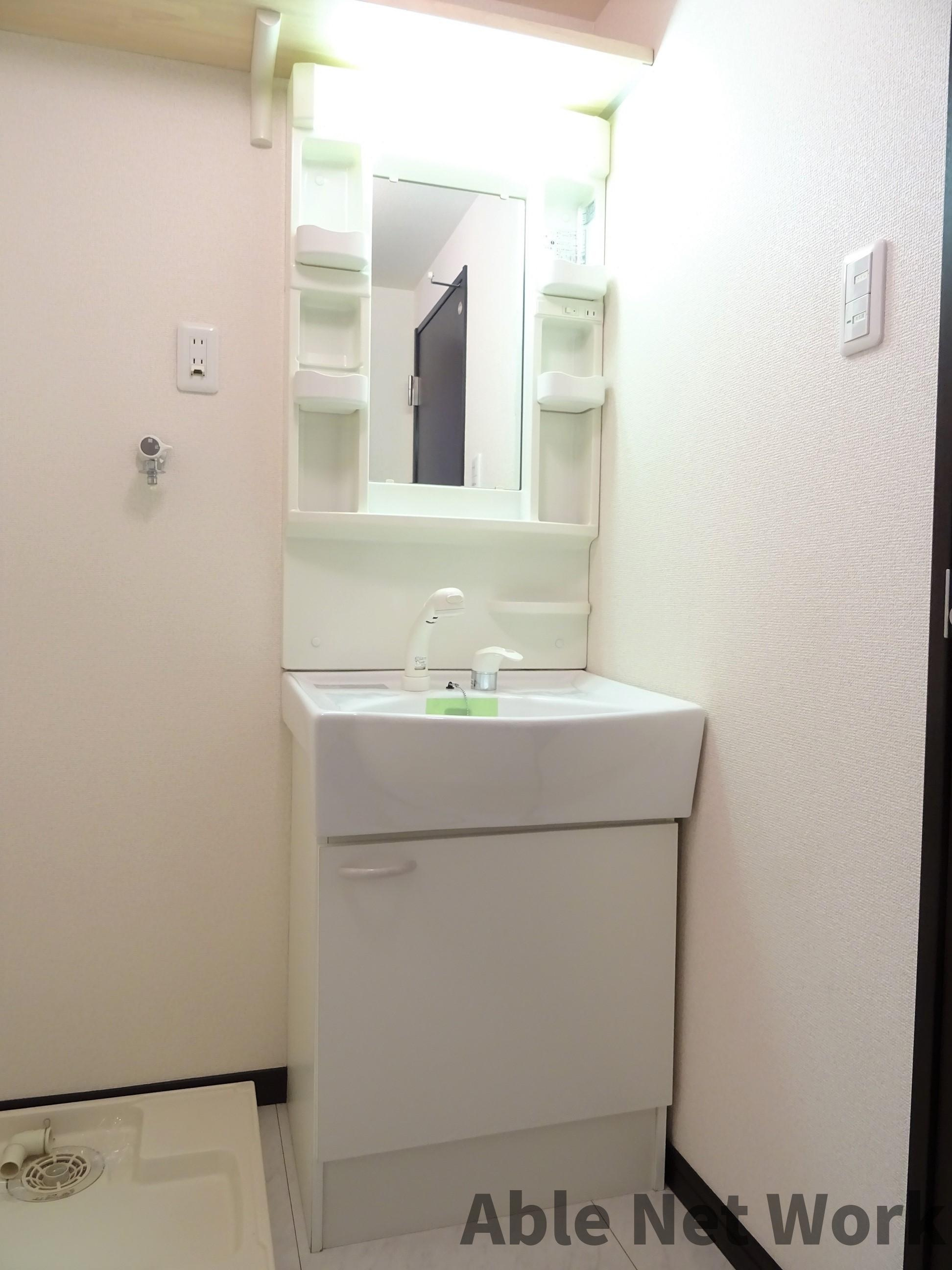 レスポワールBの洗面所|シャンプードレッサー