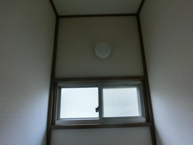 清潔感のあるトイレです