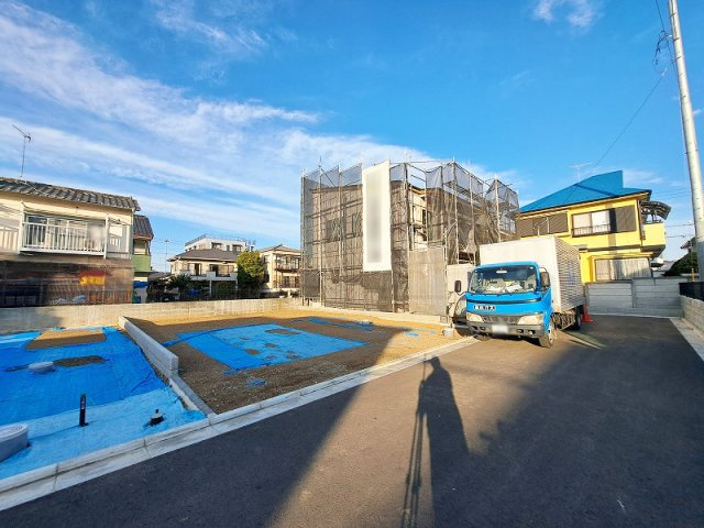 【外観】 | 新座市栄4丁目　建築条件付売地　全3区画　(保谷店) | スーパーまで徒歩4分、毎日のお買い物も快適に。