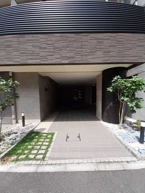 セ・マニフィーク　月島のエントランス