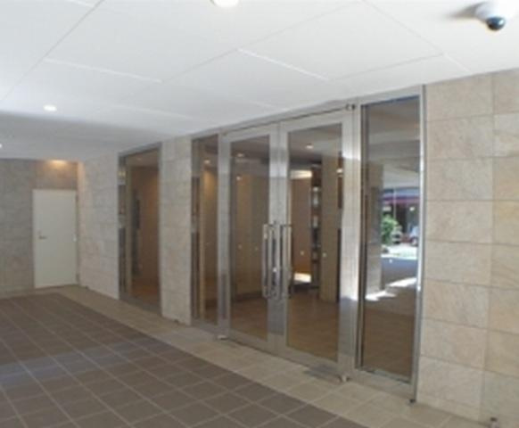 セ・マニフィーク　月島のエントランス