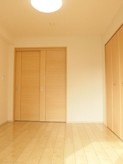 セ・マニフィーク　月島の洋室