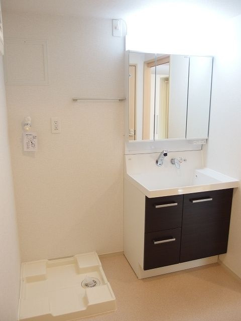 セ・マニフィーク　月島の洗面所