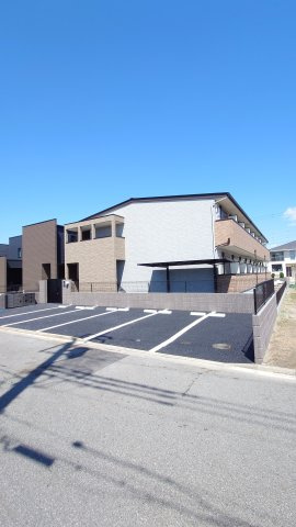 建物外観を気になさる方へ、見た目の良い物件です