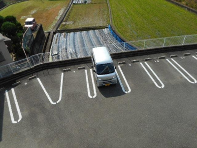 【駐車場】 | フライハイト | 駐車スペースもあります