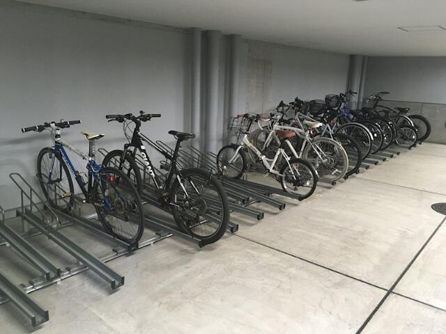 エスティメゾン中野のその他共用部分|駐輪場です