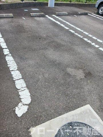 バーミィ　スクエアの駐車場