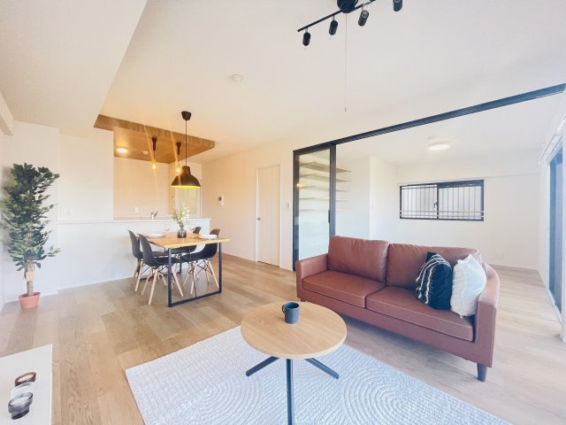 【居間・リビング】 | モントーレ福間シティ