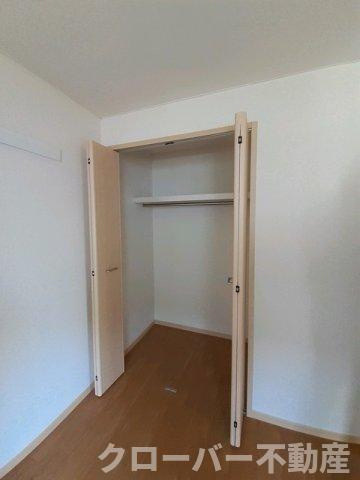 フローラ・国分寺Ａの収納