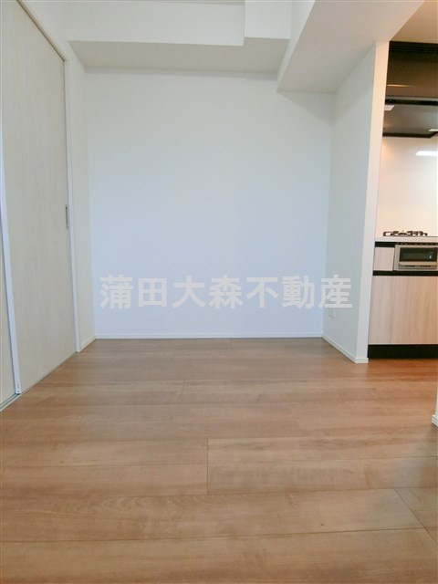 プライマル西蒲田の居間・リビング|D