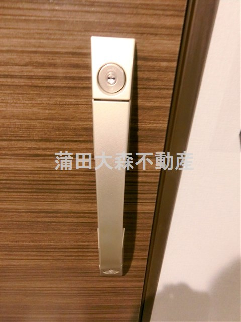 プライマル西蒲田の玄関