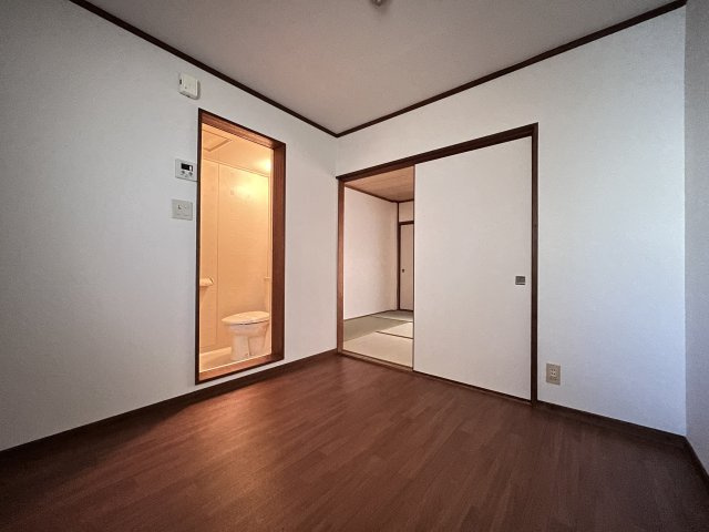 第1北野ビルの居間・リビング